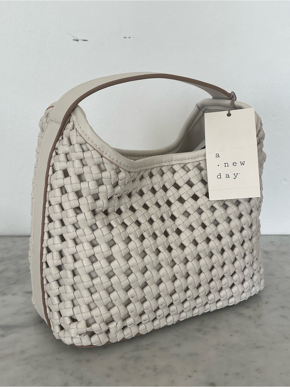 a new day Woven Shoulder Bag in Light Taupe - Picture 2 of 3